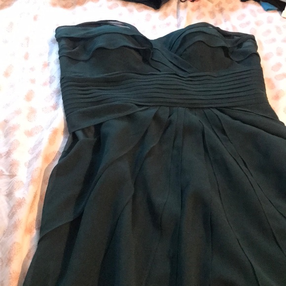 Green ruffle dress - Picture 2 of 4